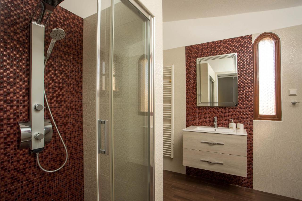 Hriska Luxury Villa Иксия Екстериор снимка